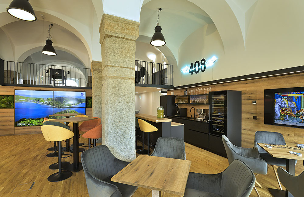 img-c-0.jpg